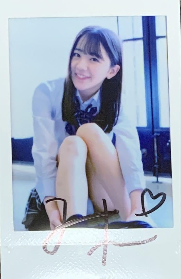 Amazon.co.jp: 宇野みれい マシュマロQueen 直筆サイン入りチェキ